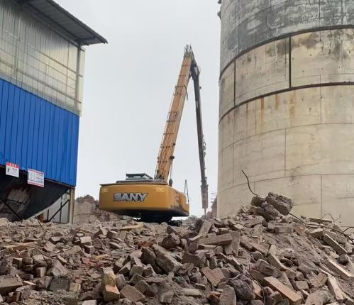 二十天攻堅除險患  一以貫之筑安全——公司石灰廠重大結(jié)構(gòu)隱患應(yīng)急處置工程紀(jì)實2.jpg